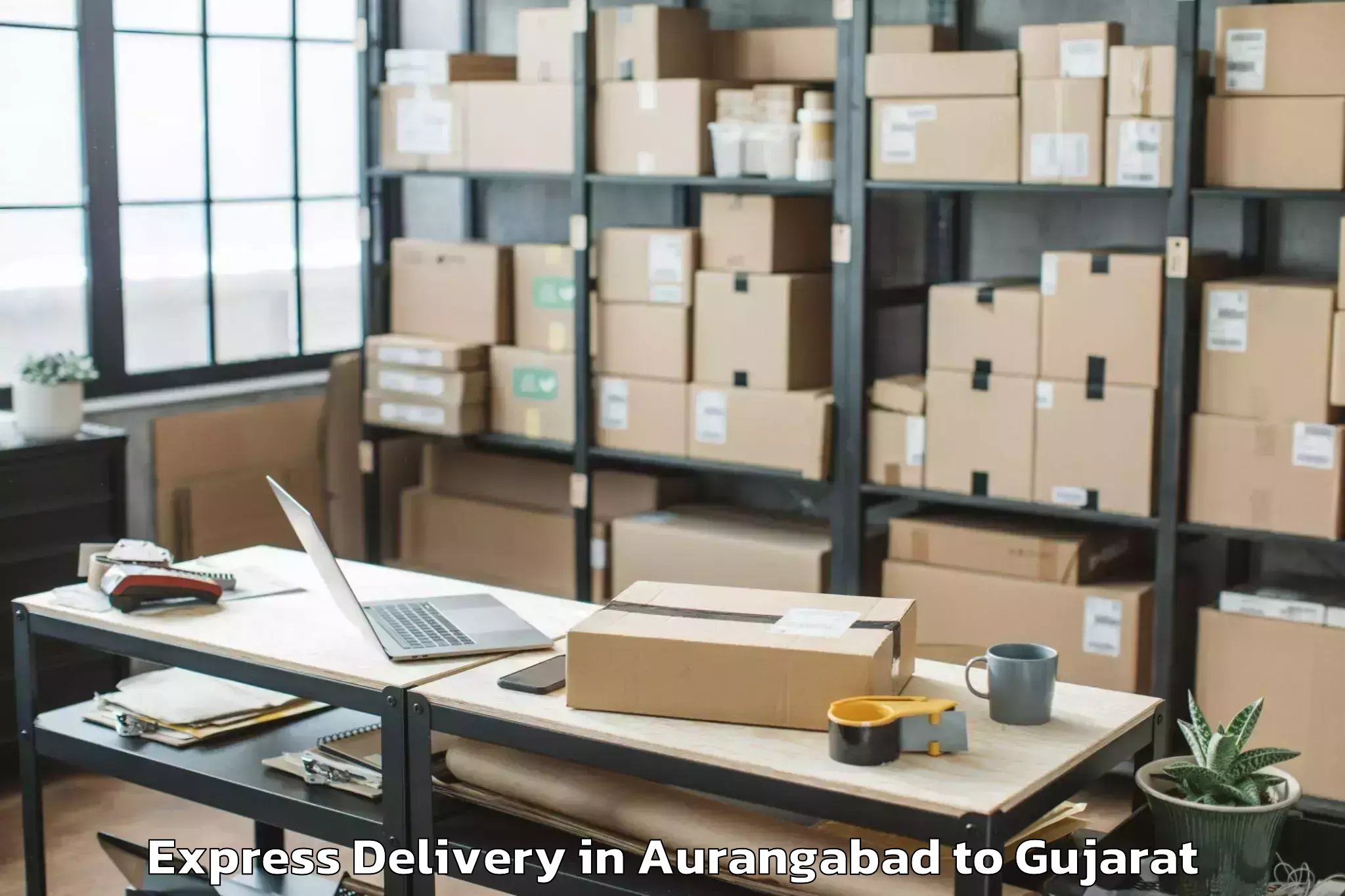 Book Aurangabad to Lunawada Express Delivery Online